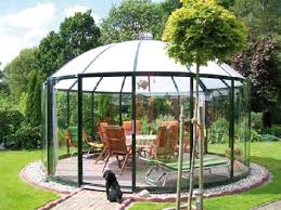 Gardenplaza Flexibler Glaspavillon Als Clevere Allwetterlosung Fur Den Garten Rundum Sonnige Aussichten Garten Pavillon Draussen