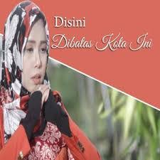 Lirik Lagu Vanny Vabiola Di Sini Di Batas Kota Ini Planet Lyrics Di 2020 Lirik Lagu Batas Kota Lirik