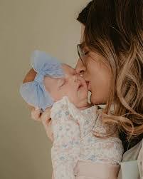 Priscilla Buchanan's Instagram, Twitter & Facebook