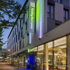 What is there to do at holiday inn express sindelfingen, an ihg hotel and nearby? Holiday Inn Express Stuttgart Waiblingen Baden Wurttemberg At Hrs With Free Services