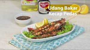 Tinorangsak or tinoransak is an indonesian hot and spicy meat dish that uses specific bumbu (spice mixture) found in manado cuisine of north sulawesi, indonesia. Resep Udang Bakar Kecap Pedas Youtube