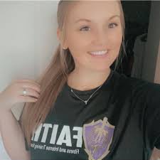 What are some breakfast or brunch spots with private dining rooms in  Lakeland?