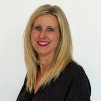 Marylou Potts's Instagram, Twitter & Facebook