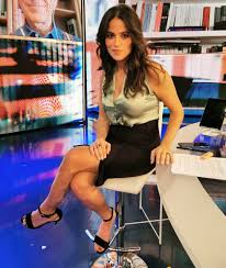 Nata a roma nel 1982, è figlia della pittrice netta vespignani, già moglie del pittore renzo. Veronica Gentili S Feet Wikifeet