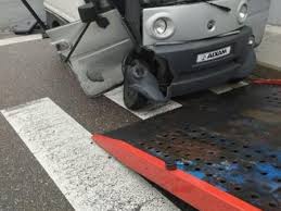 Image result for Gris Acier 2008 Aixam-Mega