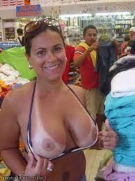 Boobs flash pics - Boobs public flashing