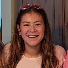 Madeline Singleton's Instagram, Twitter & Facebook