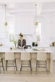 I Like The Window Height Next To Vent Hood Just Wish They Were Black Windows In 2020 Home Home Decor Kitchen House
