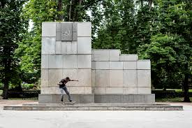 WATCH SHREDMASTER KEITH SKATE THROUGH BULGARIA - Jenkem Magazine