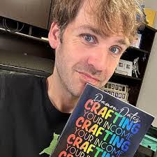 Damon Oakes's Instagram, Twitter & Facebook