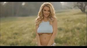 Slow Motion Boobs Bouncing: Lindsey Pelas - YouTube