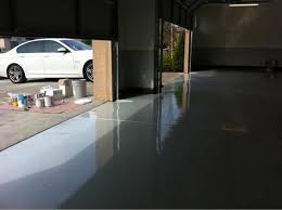 Because of all of the use your garage floor will get, you'll want a paint that is. Garage Floor Paint Klassisch Garage Sonstige Von Cesar Painting Houzz