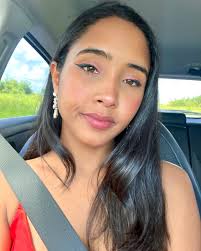 Gabriella Kimberly Mohan (@gabriella.mohan) • Instagram photos and videos