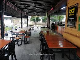 Harga makan all you can eat di restaurant ini termasuk cukup murah, dipisah antara harga orang tua (di atas 55 tahun, jangan lupa bawa id/passport), dewasa, dan anak2. Barastar Cafe Bandar Perda Makan Best Di Penang