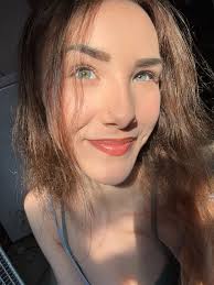 Sandra Hunt (@yourgirltacobell) • Instagram photos and videos