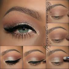 Too Faced Semi Sweet Chocolate Bar Eye Shadow Collection Toofaced Salted Caramel As Transition Semi Sweet To Darken Both From The Chocolate Bar Palette Colourpopcosmetics Fr Eye Make Up Skin Makeup Eye Makeup