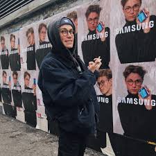 Sundy Jules On Twitter Ma Grosse Tete Dans Les Rues De Paris Contact sundy jules on messenger. sundy jules on twitter ma grosse tete