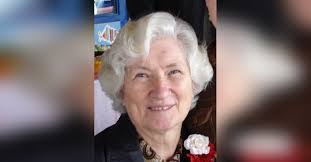 Dena Grant's Instagram, Twitter & Facebook