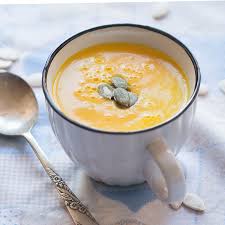 La calabaza se cocina en el microondas por 6 minutos, saca para revolver y vuelve a cocinar por otros 6 minutos a su máxima potencia. Como Preparar Crema De Calabaza Con Tomate Frito Con Thermomix Trucos De Cocina Thermomix