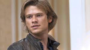 They ended up hiring jared padalecki, who'd. Tamara Openly Black Brooks Twitterissa Jared Padalecki As Young Macgyver Vs Lucas Till As New Macgyver They Look Similar Enough That It S Wigging Me Out 16yrsapartsamehair Https T Co Mstg51q3dj