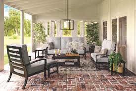 Castle Island Outdoor Coffee Table In 2020 Outdoor Living Space Patio Design Outdoor Living Room