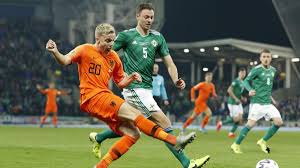 Avant le coup d'envoi italie est classé 6ème et irlande 5ème. Les Pays Bas Se Qualifient Malgre Leur Match Nul Insipide En Irlande Du Nord 0 0 Eurosport