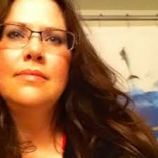 Heidi Warwick's Instagram, Twitter & Facebook