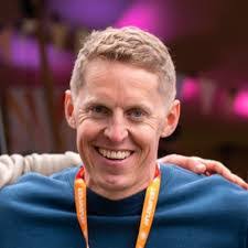 Ian Warren's Instagram, Twitter & Facebook