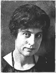 Violet Dawson's Instagram, Twitter & Facebook