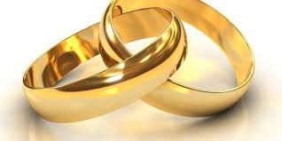 Mereka yang berkelas bangsawan dan beragama islam, melakukan sistem perkawinan bersifat endogem dengan adat perkawinan sepupu silang (cross cousin marriage). Dasar Hukum Pernikahan Dalam Islam Halaman All Kompas Com