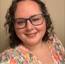 Elizabeth Yingst's Instagram, Twitter & Facebook