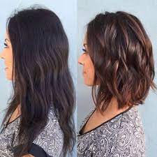 Langes Haar Zu Mittlerer Lange Schneiden Stufenschnitt Pony Schichtenlange Longbob Haare Kurz Schneiden Haarschnitt Haare Schneiden