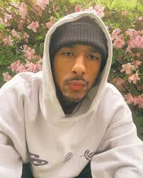 HENGES (@stoneyhenges) • Instagram photos and videos