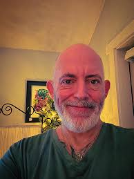 Introduction of a new eaglet to the community