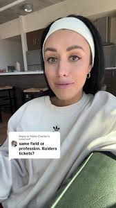 Replying to @Eddie Charles my long term financial plan is to win the  lottery tho 😏 #sf #sanfrancisco #sanfranciscoinfluencer #vegas #bottlegirl  #lasvegas