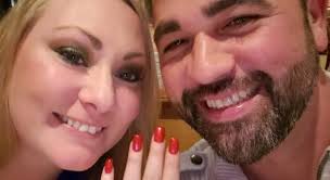 Anna Schultz and Damon Pearce's Wedding Website