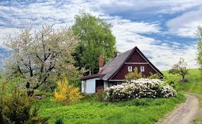 Ob mieten oder kaufen einer wohnung oder eines hauses für dich besser ist, hängt nicht nur von deiner aktuellen monatsmiete und der höhe der immobilienzinsen ab. Haus Mieten Oder Kaufen Immobilienkauf Als Investition Und Sicherheit Immobilien