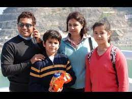 Sachin is no exception to this. Sachin Tendulkar Family Photos Mother Brother Sister Wife Son Da Sachin Tendulkar Sports Stars Cricket