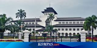 Ko pelayanan pln kaya gini ya. Rekomendasi 10 Tempat Wisata Anak Di Bandung Halaman All Kompas Com