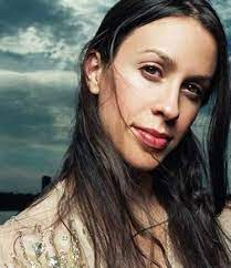 Alanis morissette is one of the defining voices of the 1990s. Pin On Music Videos