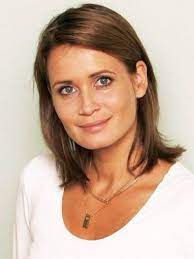anja kling grosse gewicht masse alter biographie wiki anja kling deutsche schauspieler frisuren mittellanges haar mit pony