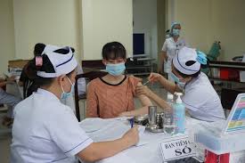 The trials have been extremely rushed & involved testing only small numbers. Bá»‡nh Viá»‡n TrÆ°á»ng Ä'áº¡i Há»c Y DÆ°á»£c Huáº¿ Triá»ƒn Khai Tiem Chá»§ng Vaccine Phong Covid 19 Ä'á»£t 2 Cho Cac Ä'á»'i TÆ°á»£ng Æ°u Tien