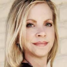 Tamara Dowell's Instagram, Twitter & Facebook