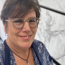 Carole Hatcher's Instagram, Twitter & Facebook