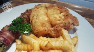 Bierschnitzel Rezept Aus Hauzenberg Mit Spargel Und Pommes Schnitzel Spargel Im Speckmantel Lebensmittel Essen