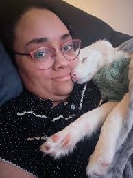 Linda Eichorst's Instagram, Twitter & Facebook