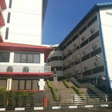 Diawali dengan gagasan pada tahun 1996, hingga disambut baik oleh uskup surabaya mgr. Sekolah Santo Yakobus School In Kelapa Gading