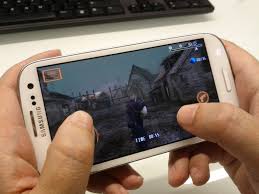 Enfréntate a los infectados por el parásito que controla la mente. Como Descargar E Instalar Resident Evil 2 3 4 5 6 Y 7 Para Android Mira Como Hacerlo
