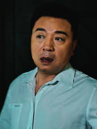 Đội Trưởng Chống Ma Túy Phát Hiện Ma Túy Trong Nhà Vệ Sinh