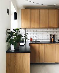 I Really Appreciate The Warm Feeling The Oak Kitchen Gives To The Room Kitchendesign Kitchen Kokken Ekestad Kokkenfornyelse Moderne Kokken Kokkenskabe